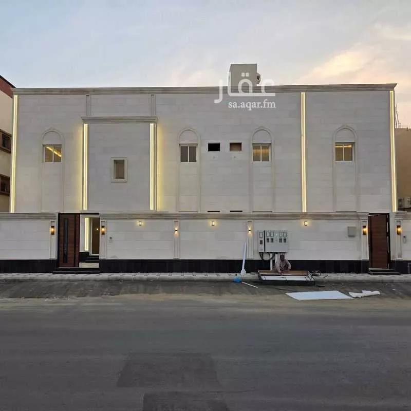 عمارة للبيع في شارع عبد الرحمن بن اذينه العبد ي, حي الصالحية, مدينة جدة, منطقة مكة المكرمة 1 صورة