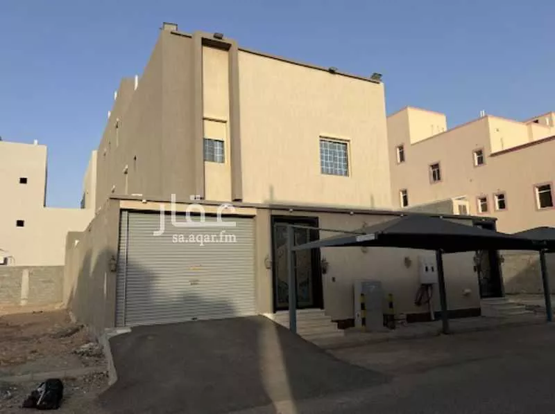 فيلا للبيع في شارع فضيلة الشيخ حافظ محمد حافظ, حي الرياض, مدينة جدة, منطقة مكة المكرمة 1 صورة