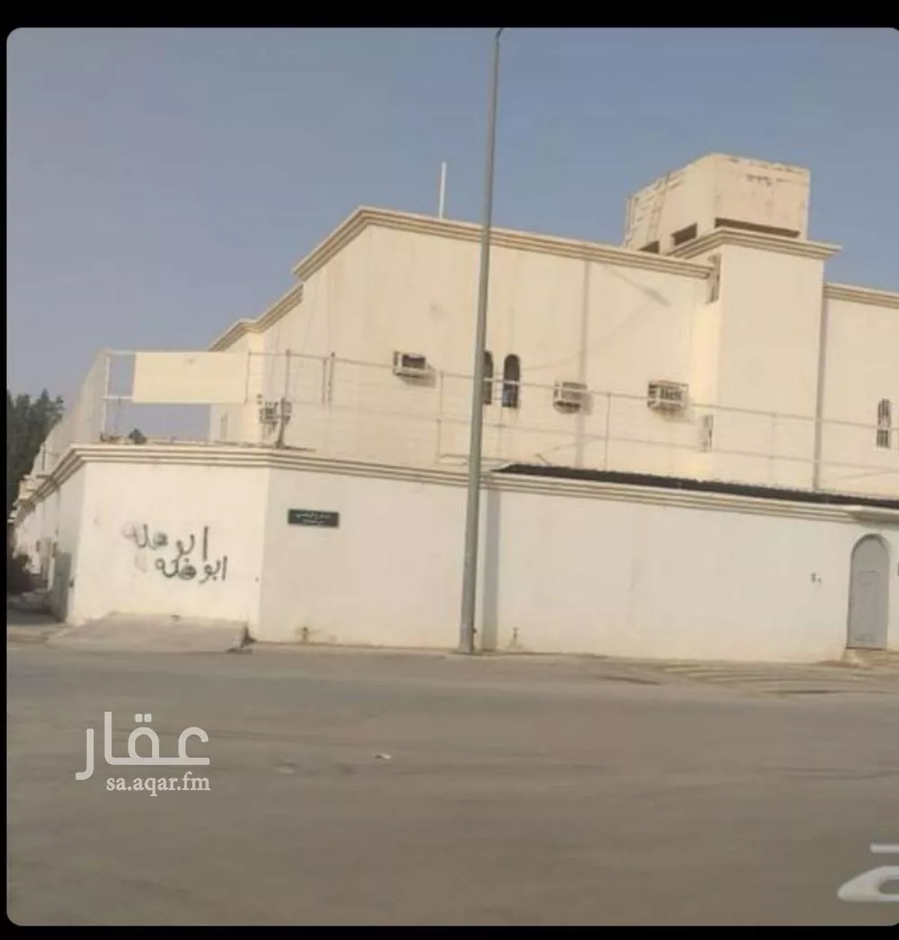 فيلا للإيجار في شارع الضيافة, حي الجنادرية, مدينة الرياض, منطقة الرياض 1 صورة