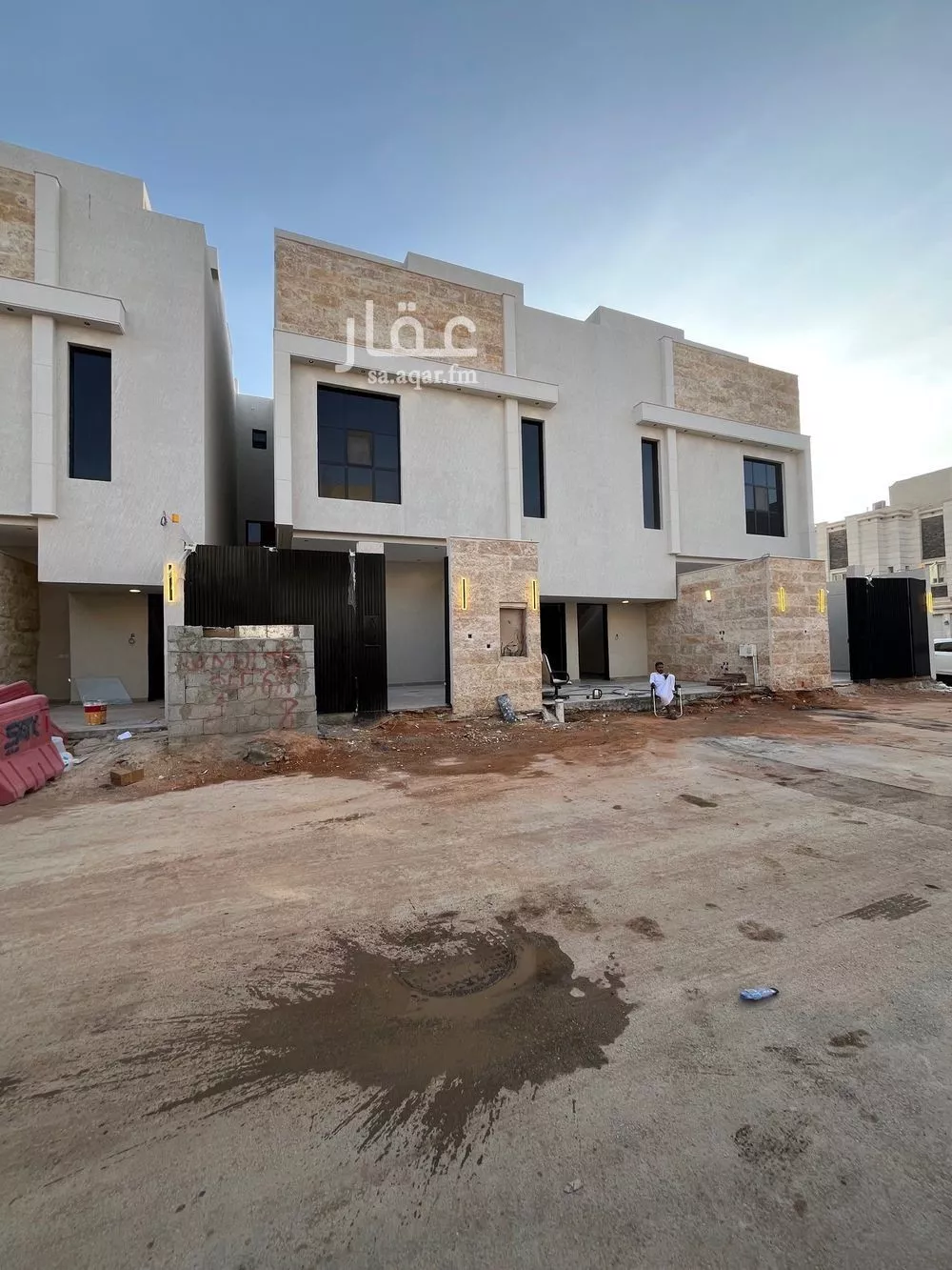 دور للبيع في شارع رقم 476, حي المونسية, مدينة الرياض, منطقة الرياض 1 صورة