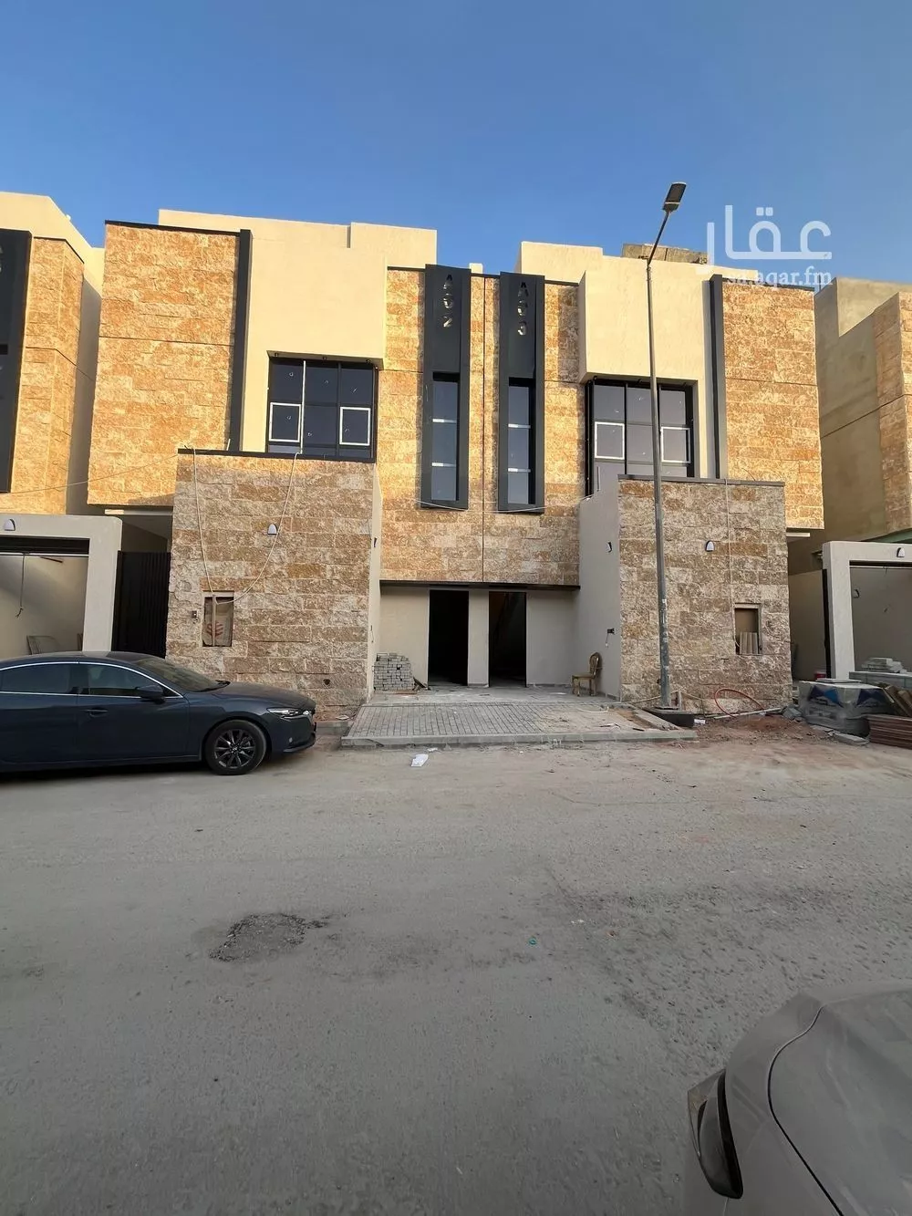 فيلا للبيع في شارع الظهيرة, حي الخليج, مدينة الرياض, منطقة الرياض 1 صورة