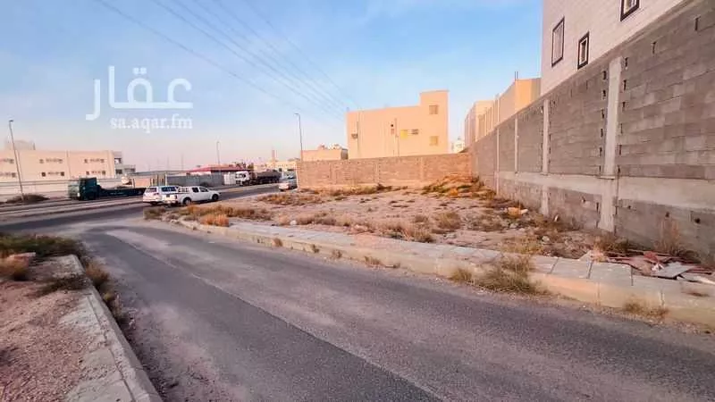 أرض للبيع في طريق السيل ، حي مثمله ، الطائف ، الطائف 1 صورة