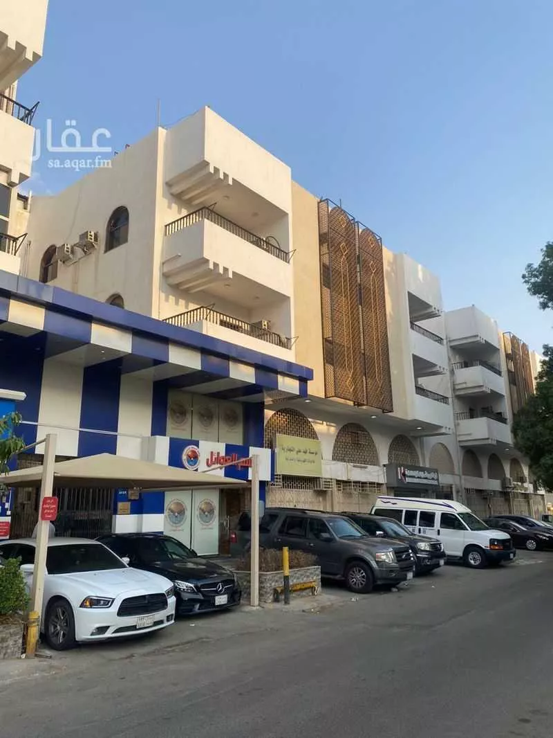 عمارة للبيع في شارع خبيب بن الحارث, حي الصفا, جدة 1 صورة