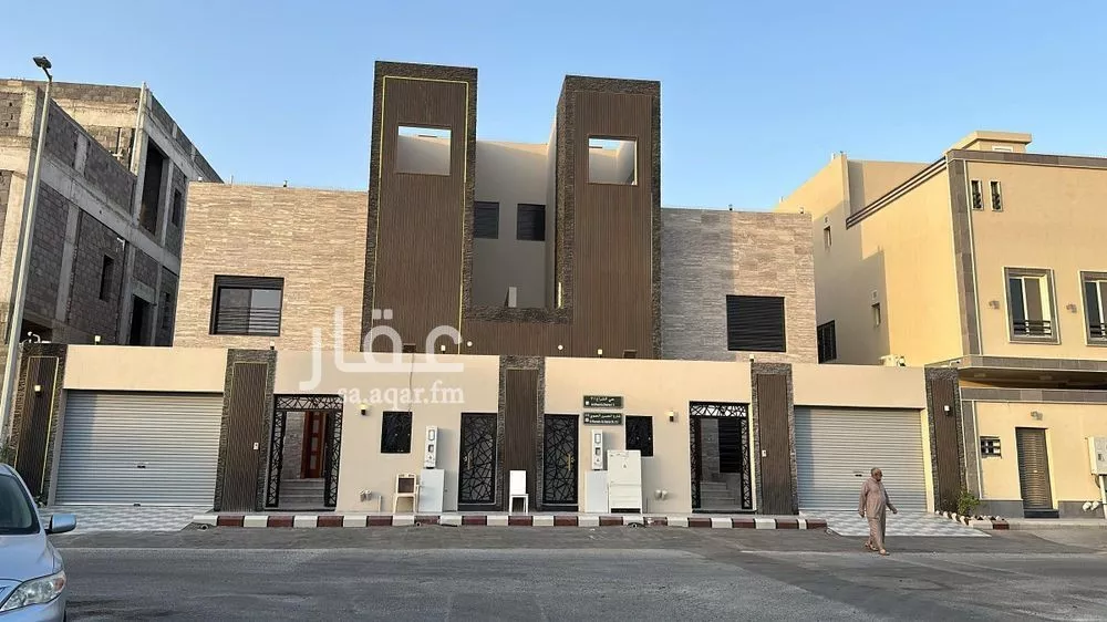 فيلا للبيع في شارع الحسين الحموي, حي الشراع, مدينة جدة, منطقة مكة المكرمة 1 صورة