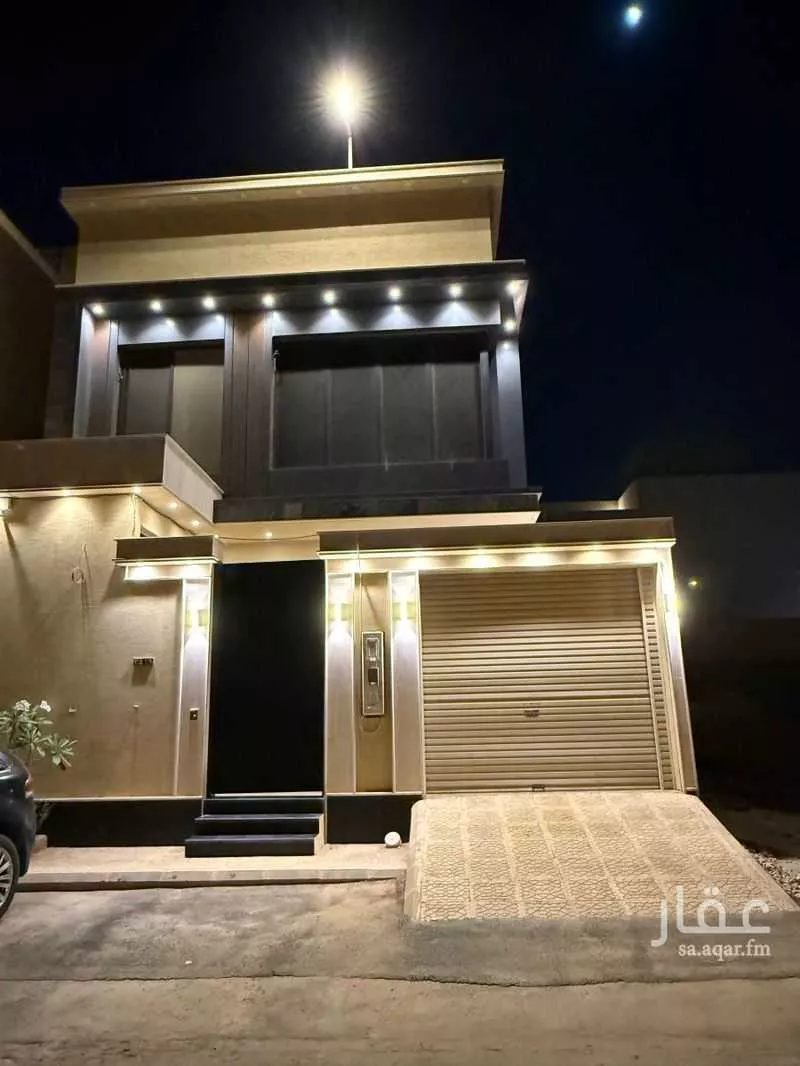 فيلا للبيع في شارع ابن المهاجر ، حي المهدية ، الرياض ، منطقة الرياض 1 صورة