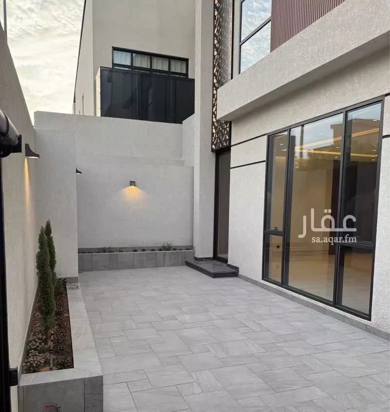 فيلا للإيجار في شارع تدول بن الحارث, حي المروج, مدينة الرياض, منطقة الرياض 1 صورة