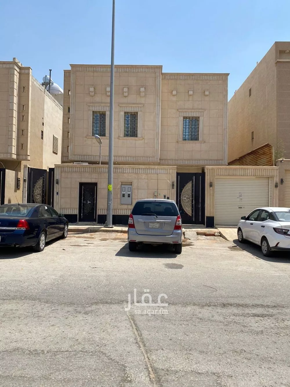 فيلا للبيع في شارع سليمان بن مراد, حي العارض, مدينة الرياض, منطقة الرياض 1 صورة