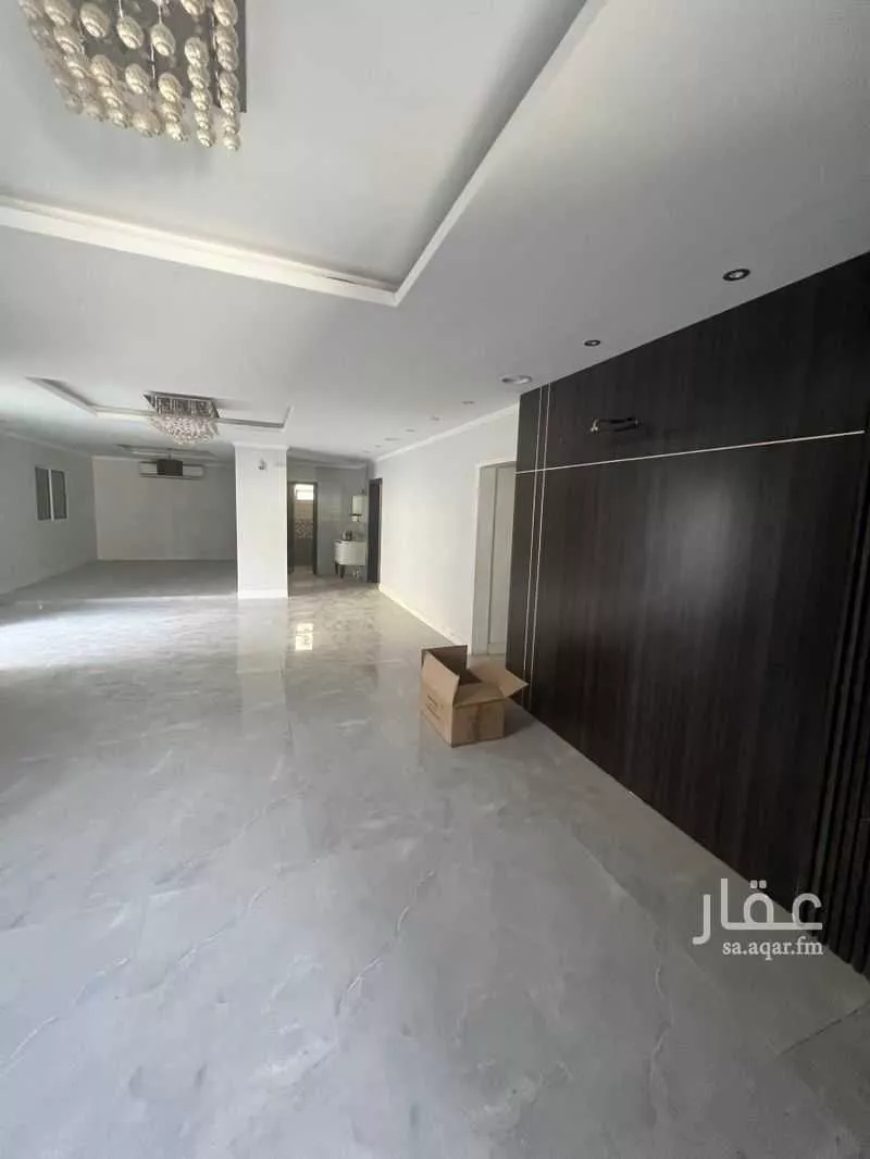 فيلا للبيع في شارع القضيف, حي العزيزية, مدينة الرياض, منطقة الرياض 1 صورة