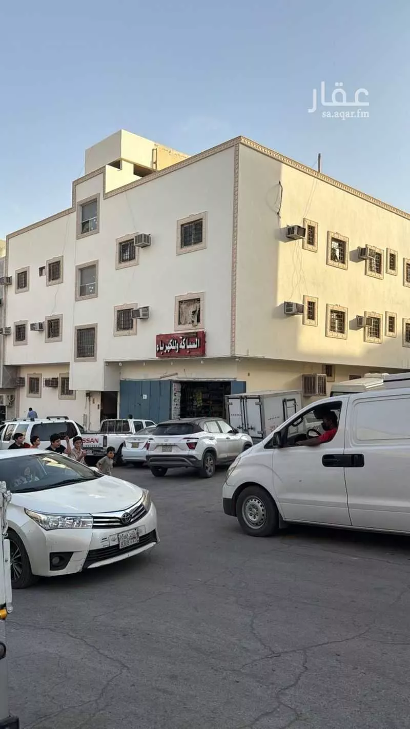 عمارة للبيع في شارع مبايض, حي اليمامة, مدينة الرياض, منطقة الرياض 1 صورة