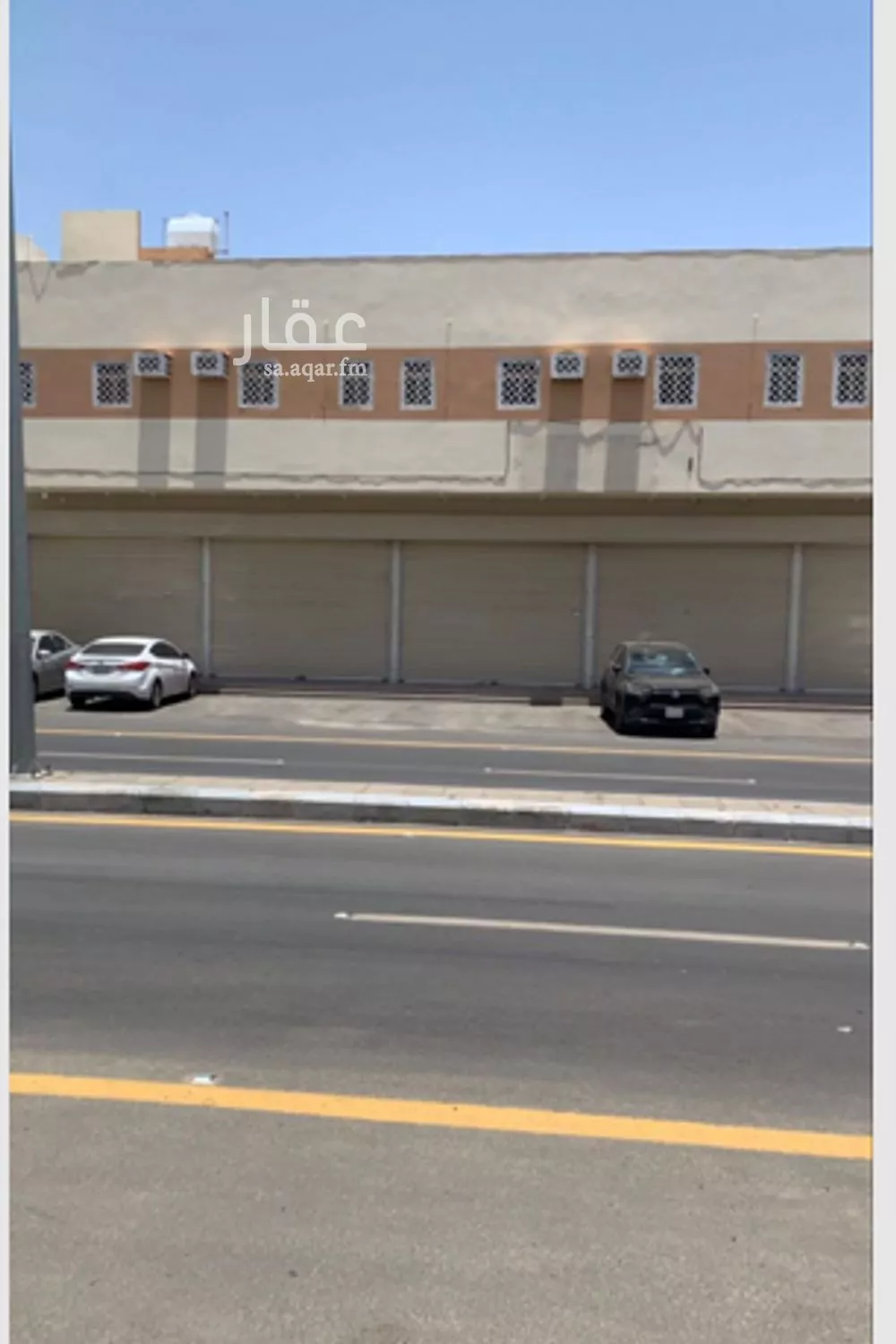 عمارة للبيع في حي ال بريد, مدينة احد رفيده, منطقة عسير 1 صورة