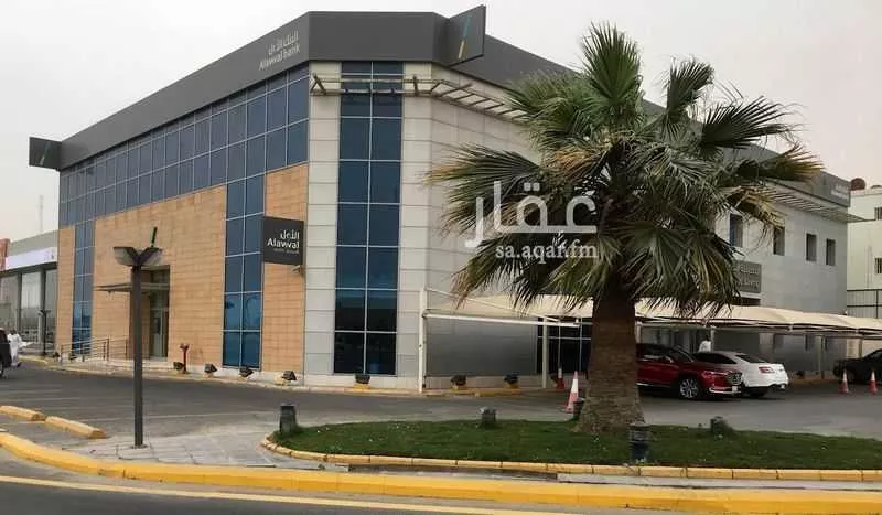 مكتب تجاري للإيجار في شارع الامير سعود بن جلوي, حي المحمدية, مدينة الاحساء, المنطقة الشرقية 1 صورة