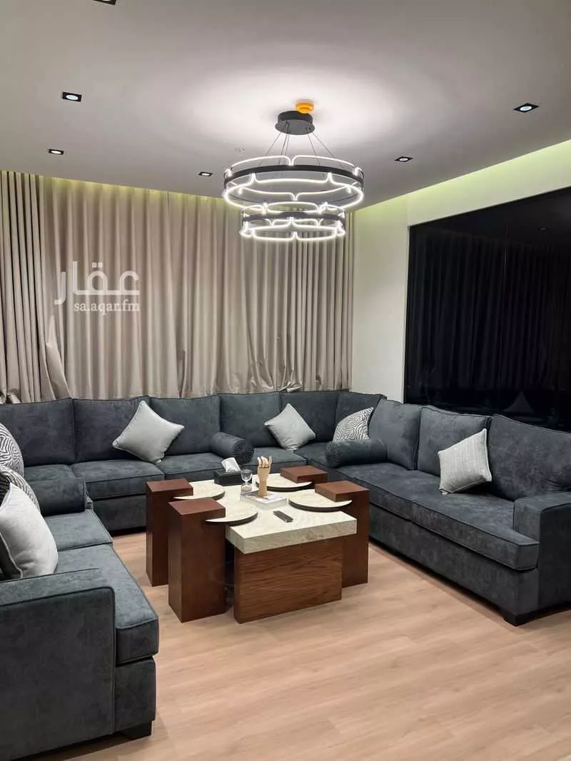 شقة مفروشة للحجز في شارع سفيان بن النضر ، حي الحمراء ، الخبر ، الخبر 1 صورة