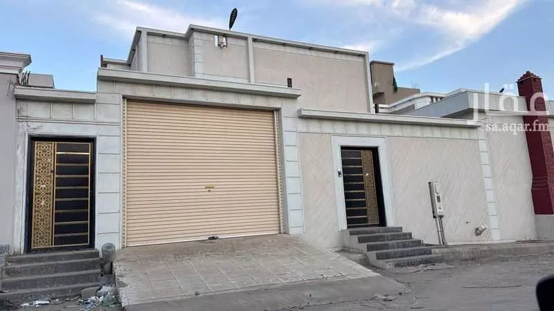 فيلا للبيع في شارع عرفة اللابني ، حي القافلة ، خميس مشيط ، خميس مشيط 1 صورة