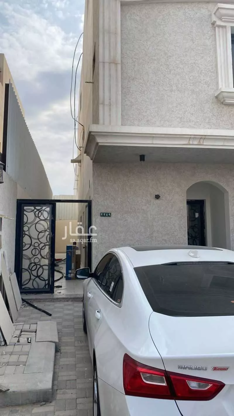 شقة للبيع في شارع زهير بن قيس ، حي الشعلة ، الدمام ، الدمام 1 صورة