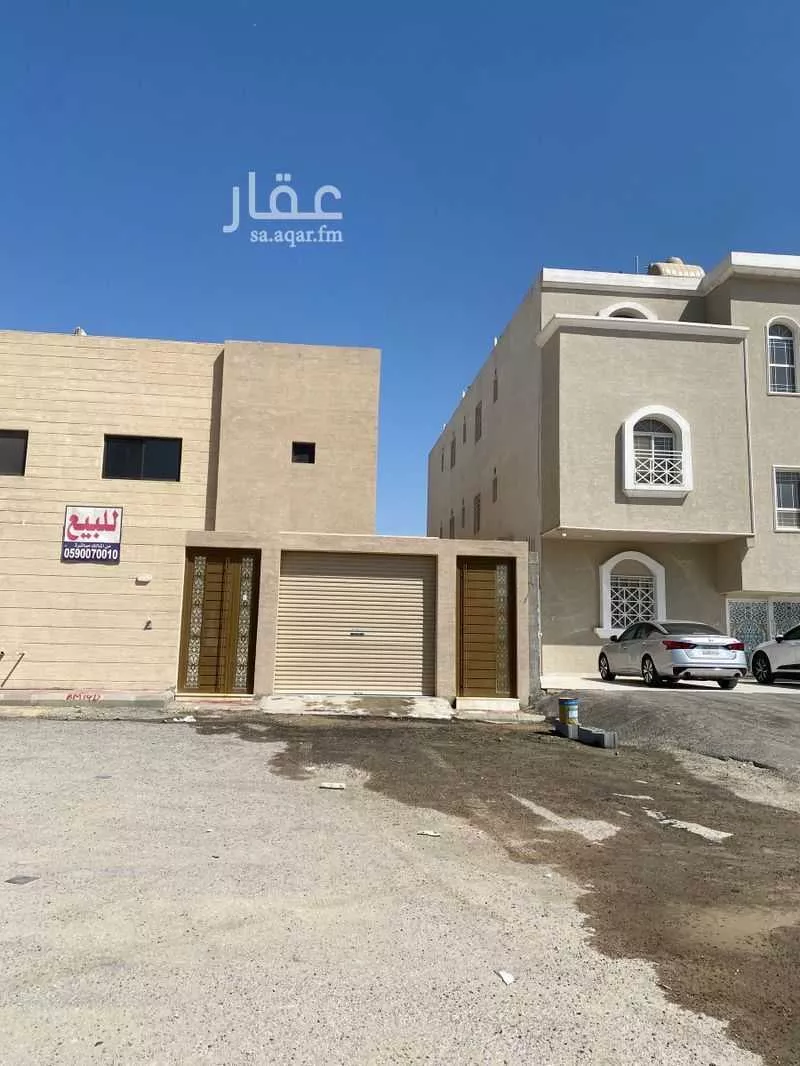 فيلا للبيع في شارع العزيزية 45 ، حي العزيزية ، الجبيل ، الجبيل 1 صورة