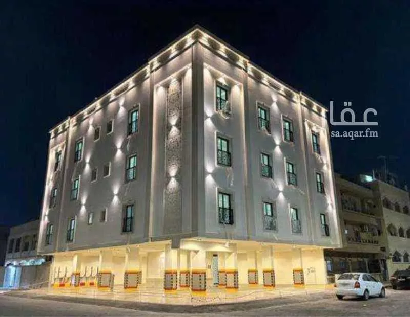 عمارة للبيع في شارع الثامن والعشرون, حي الخبر الجنوبية, مدينة الخبر, المنطقة الشرقية 1 صورة