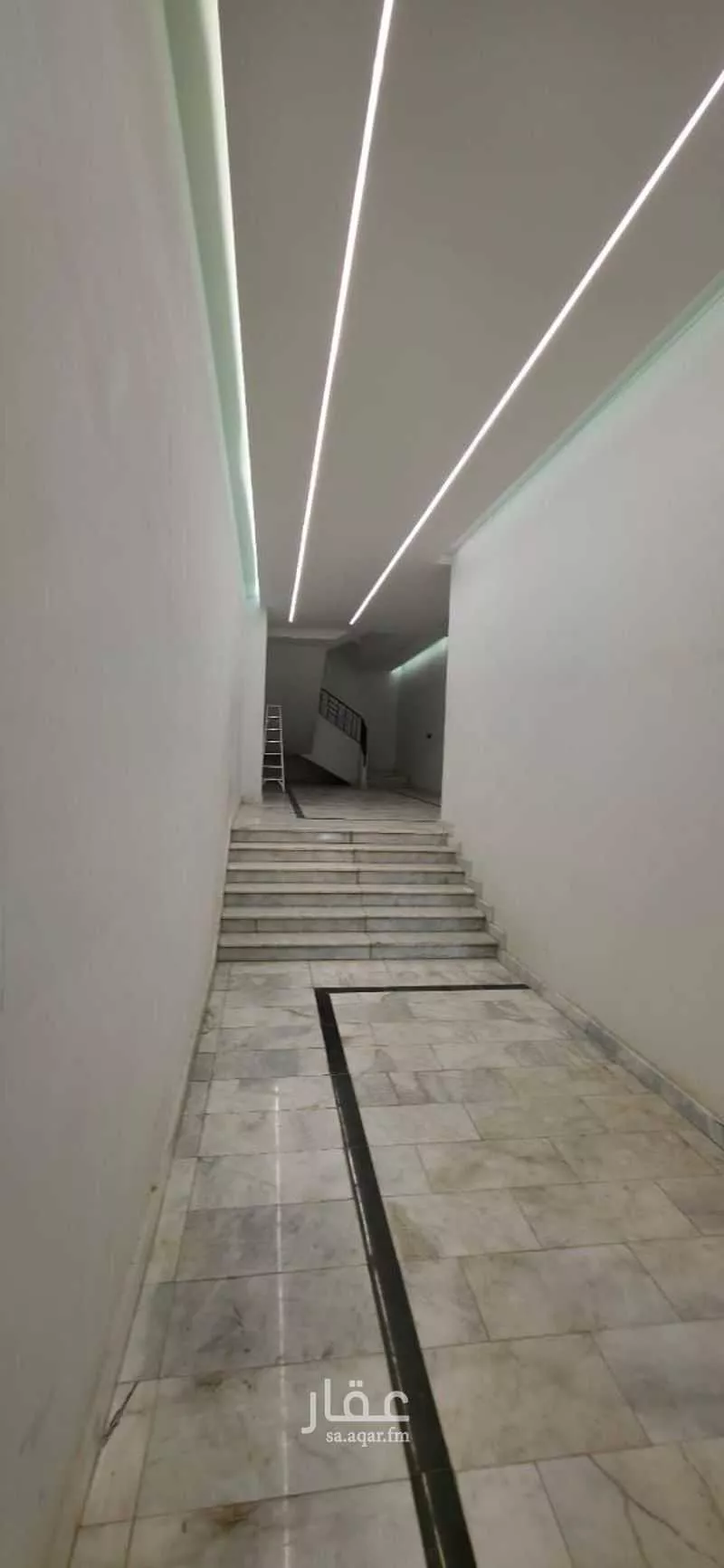 عمارة للإيجار في شارع الأمير يزيد بن عبدالله بن عبدالرحمن, حي الملقا, مدينة الرياض, منطقة الرياض 1 صورة