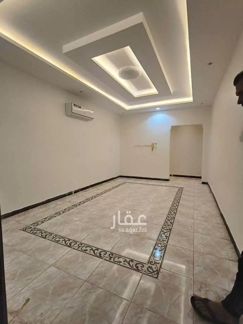 فيلا للإيجار في شارع ابن الصاحب, حي الملك فيصل, مدينة الرياض, منطقة الرياض 1 صورة