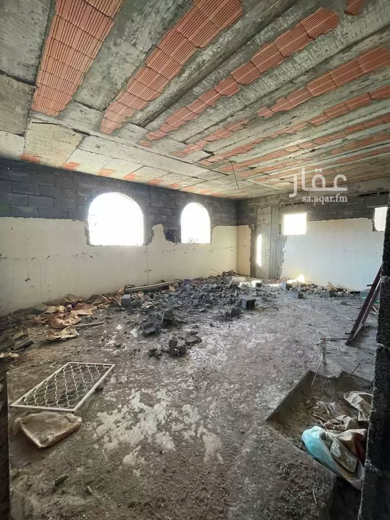 عمارة للبيع في شارع امنة بنت جابر ، حي العزيزية ، المدينة المنورة ، منطقة المدينة المنورة 1 صورة