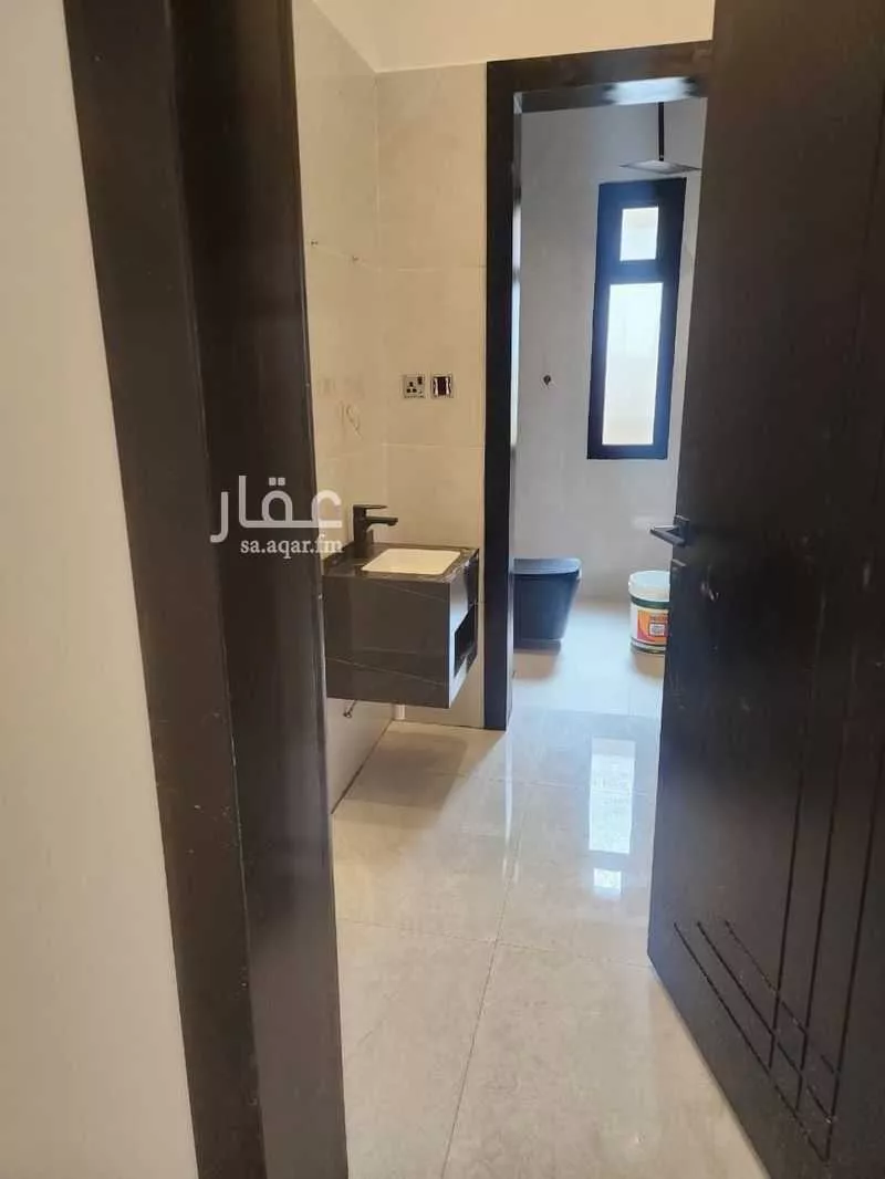 دور للبيع في شارع علي بن أبي طاهر, حي الرمال, مدينة الرياض, منطقة الرياض 1 صورة