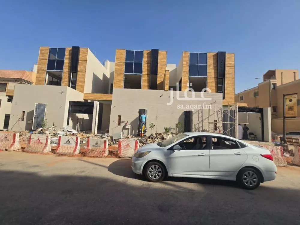 فيلا للبيع في شارع الخماسين, حي اليرموك, مدينة الرياض, منطقة الرياض 1 صورة