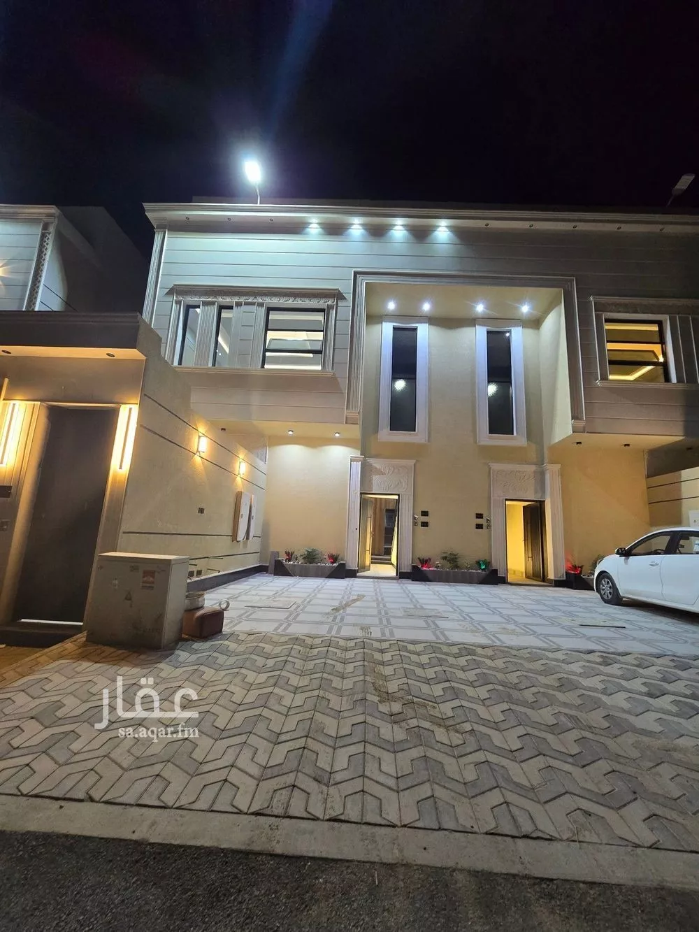 دور للبيع في حي عكاظ, مدينة الرياض, منطقة الرياض 1 صورة