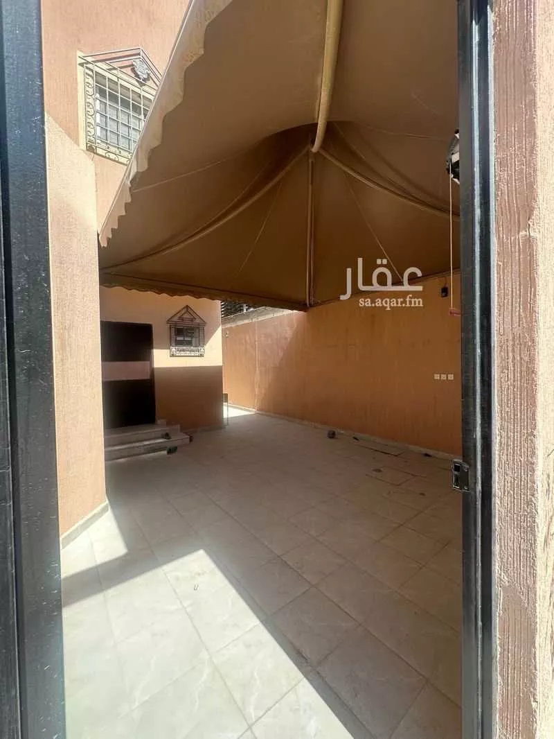 فيلا للإيجار في شارع رقم 208, حي النرجس, مدينة الرياض, منطقة الرياض 1 صورة