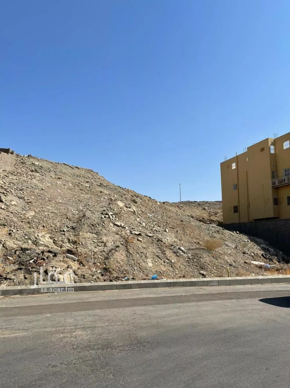 أرض للبيع في شارع الأميرة البندري بنت عبد العزيز, حي العمرة, مدينة مكه المكرمه, منطقة مكة المكرمة 1 صورة
