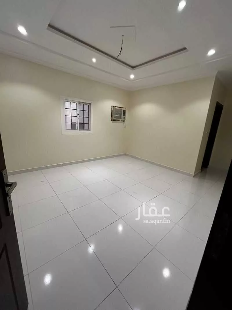 شقة للإيجار في شارع عبدالله ابن ورقاء ابن جنادة, حي مريخ, مدينة جدة, منطقة مكة المكرمة 1 صورة