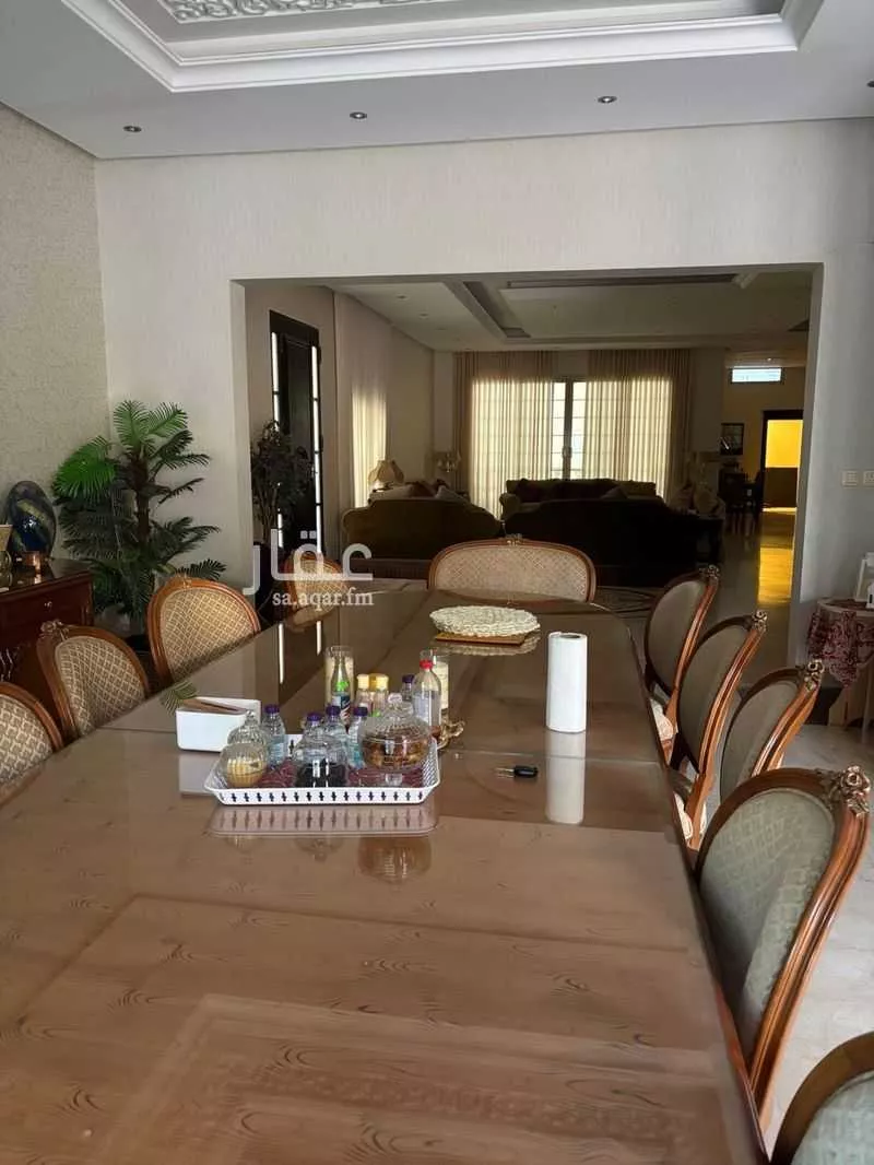 فيلا للبيع في شارع رقم 289, حي الملقا, مدينة الرياض, منطقة الرياض 1 صورة