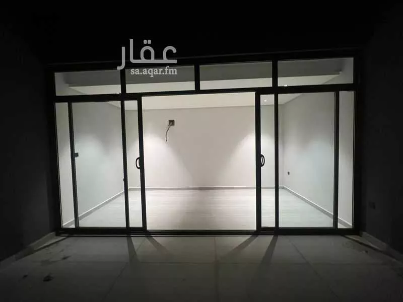 شقة للإيجار في شارع الشيخ عبدالله بن جبرين, حي القيروان, مدينة الرياض, منطقة الرياض 1 صورة