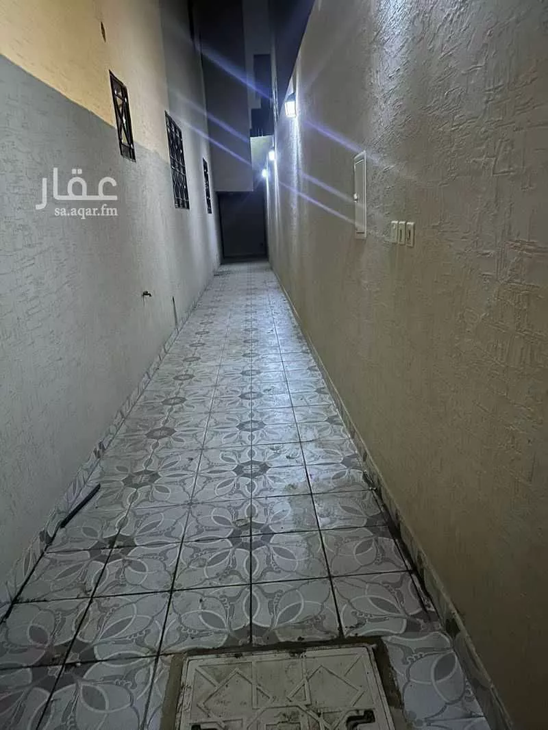 شقة للإيجار في شارع عبدالله بن عثمان عجيمي, حي بدر, مدينة الرياض, منطقة الرياض 1 صورة