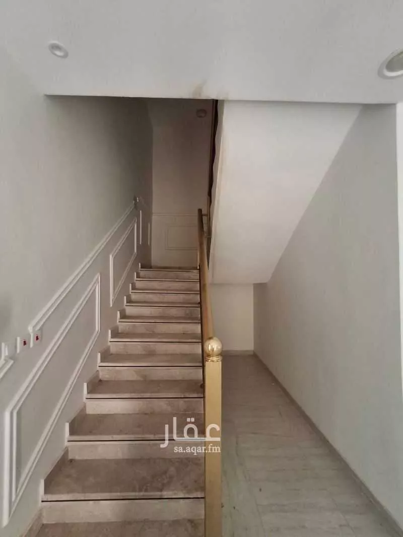 فيلا للإيجار في شارع عبدالله العجيري ، حي عريض ، الرياض ، منطقة الرياض 1 صورة