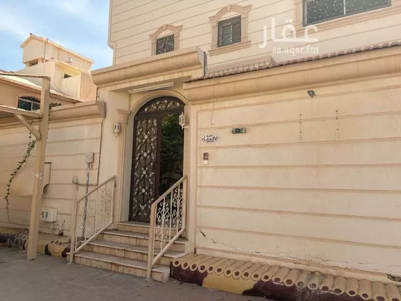 فيلا للبيع في شارع عبيد بن جحش, حي الإسكان, مدينة بريده, منطقة القصيم 1 صورة