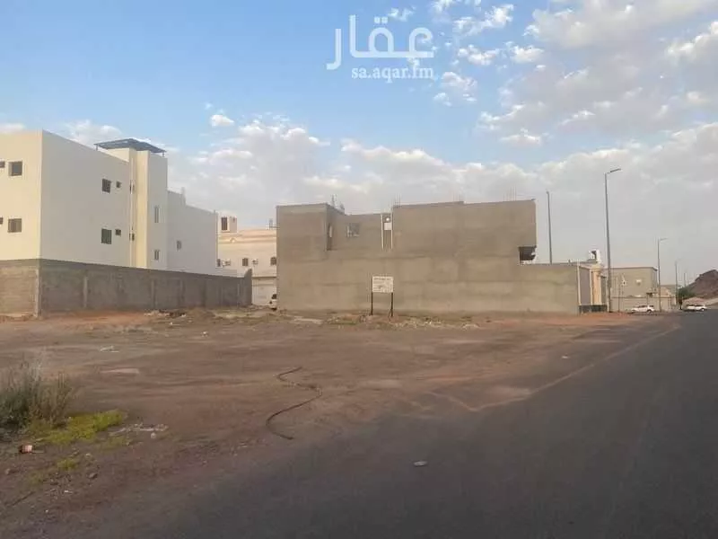 أرض للبيع في شارع شداد بن اسامة الليثي, حي الدفاع, مدينة المدينه المنوره, منطقة المدينة المنورة 1 صورة