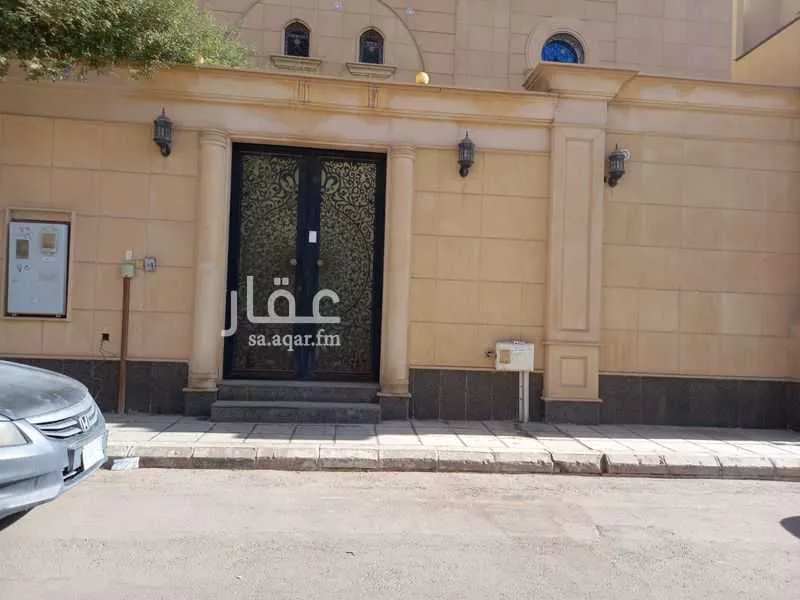 فيلا للإيجار في شارع محمد العبادي, حي العريجاء الغربي, مدينة الرياض, منطقة الرياض 1 صورة