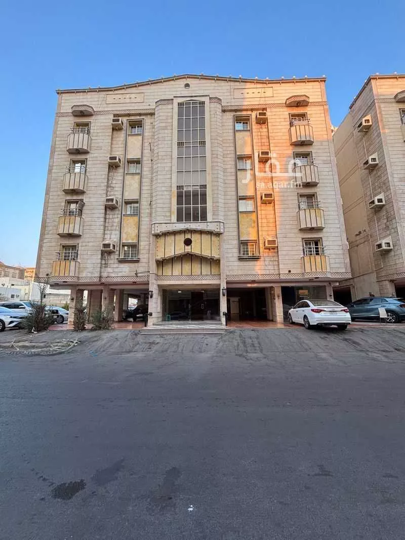 عمارة للبيع في شارع صلاح ذهني, حي البوادي, مدينة جدة, منطقة مكة المكرمة 1 صورة