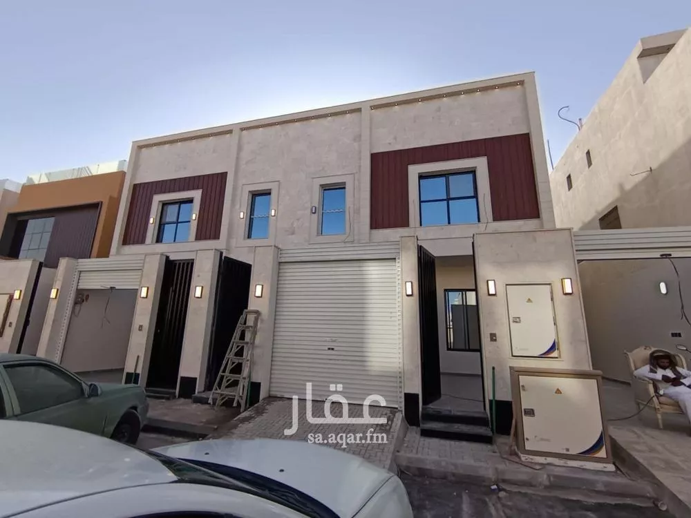 دور للبيع في شارع النفوذ, حي عكاظ, مدينة الرياض, منطقة الرياض 1 صورة