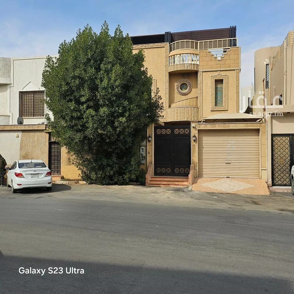 فيلا للإيجار في شارع عمر بن زيد, حي النفل, مدينة الرياض, منطقة الرياض 1 صورة