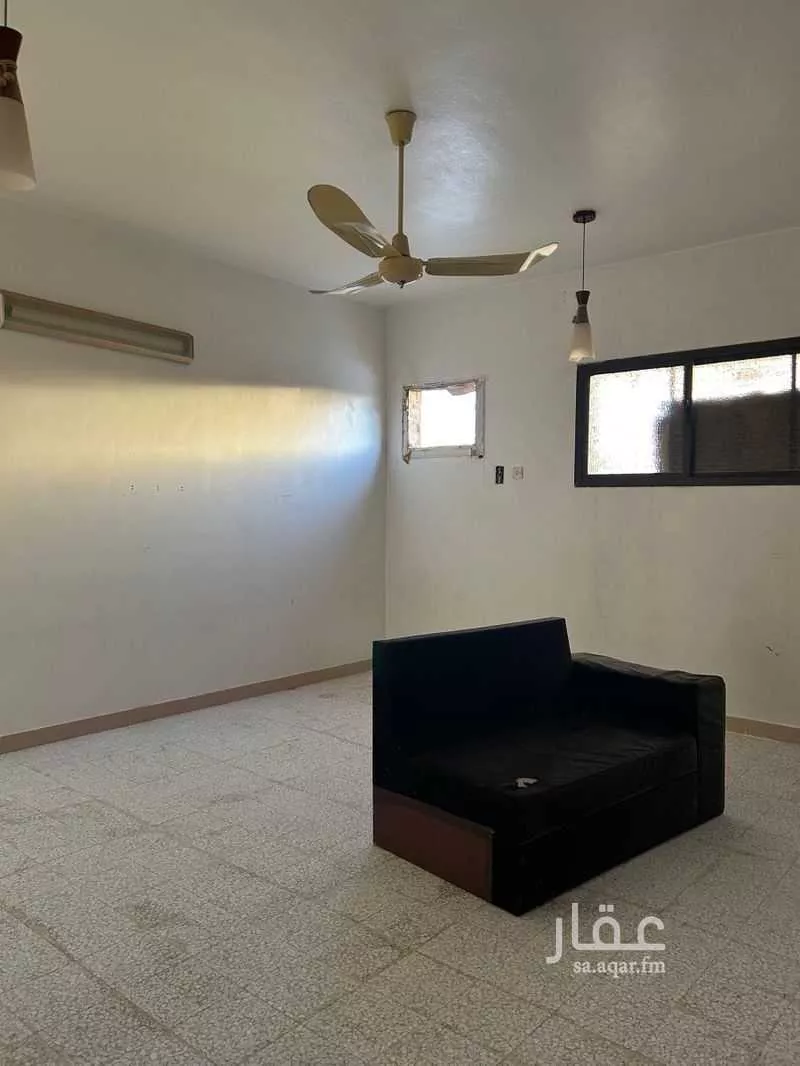 شقة للإيجار في شارع عاصم ، حي العزيزية ، الخرج ، الخرج 1 صورة
