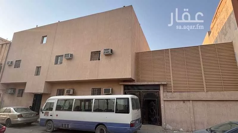 عمارة للإيجار في شارع عين الثغرة, حي أم الحمام الشرقي, مدينة الرياض, منطقة الرياض 1 صورة