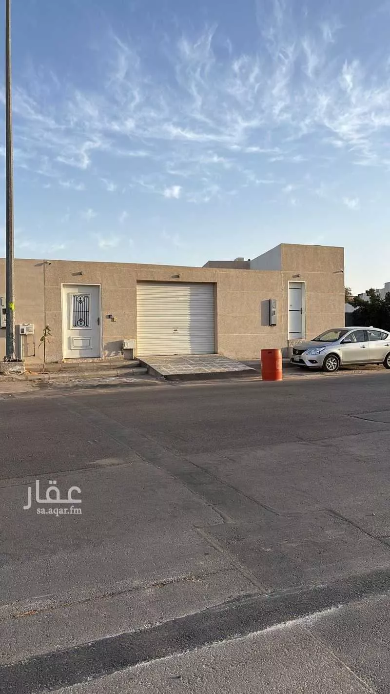 أرض للبيع في شارع الحمر, حي الحمر الجنوبي, مدينة بريده, منطقة القصيم 1 صورة
