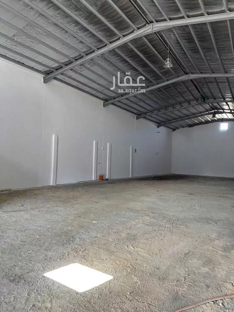 مستودع للإيجار في شارع الدهماء, حي الفيصلية, مدينة الرياض, منطقة الرياض 1 صورة