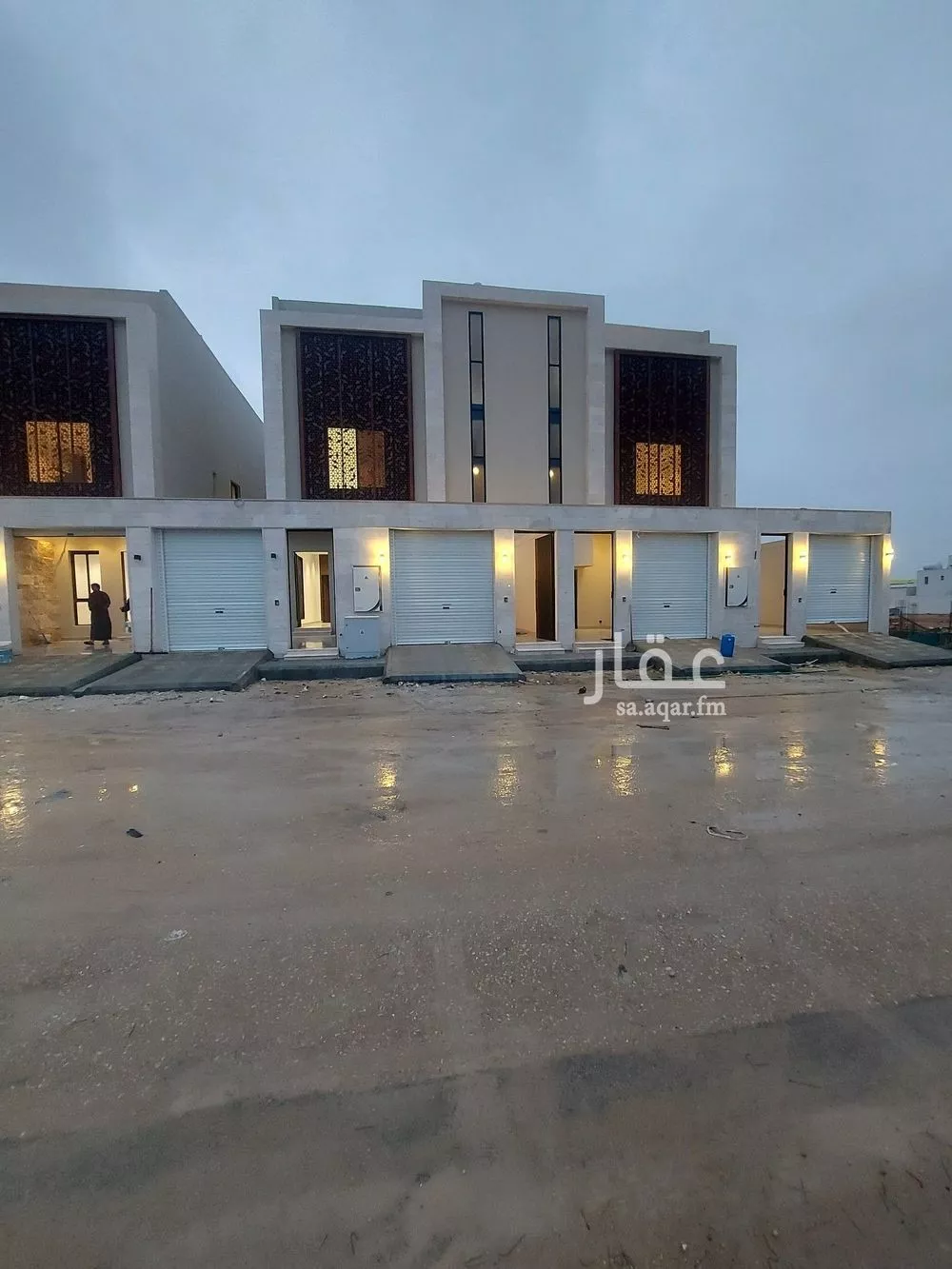 دور للبيع في شارع يحيى المفتي, حي طويق, مدينة الرياض, منطقة الرياض 1 صورة