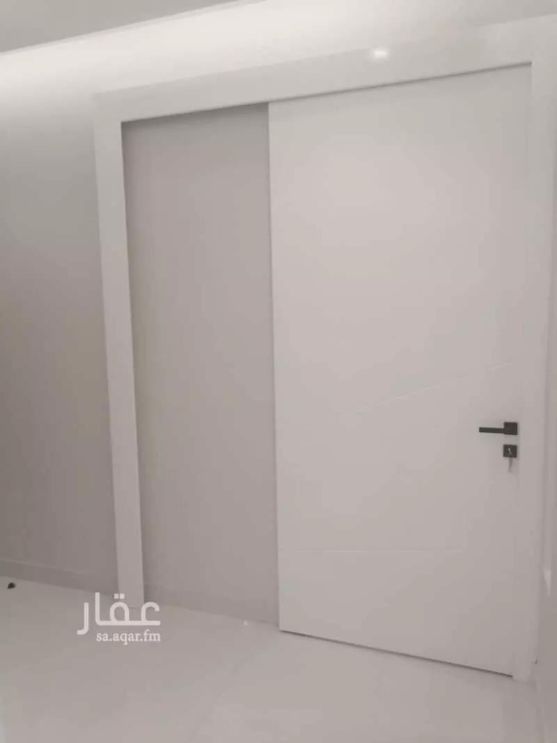 شقة للبيع في شارع اديب نظمي, حي الصفاء, مدينة جدة, منطقة مكة المكرمة 1 صورة