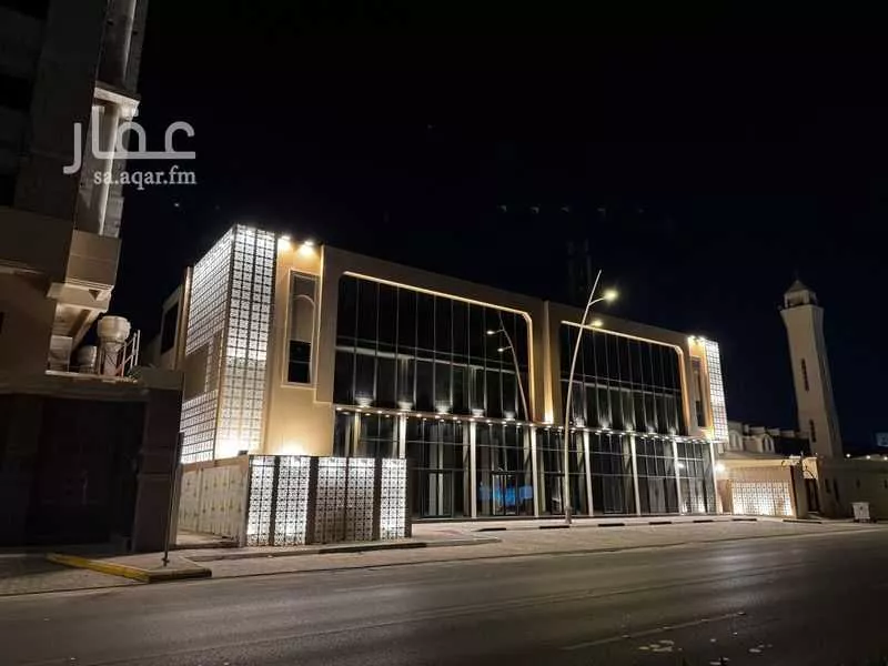 عمارة للإيجار في شارع طريق الامير فيصل بن فهد, حي الخالدية, مدينة الاحساء, المنطقة الشرقية 1 صورة