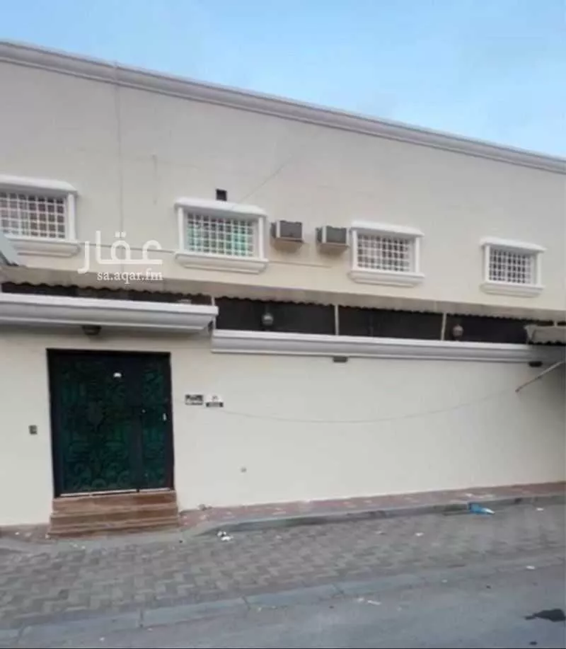 عمارة للبيع في شارع شارع الأفراح, حي الجوهرة, مدينة الجبيل, المنطقة الشرقية 1 صورة