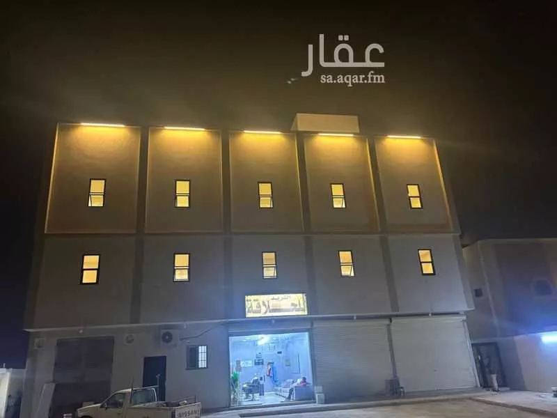 عمارة للإيجار في شارع العليا 16, حي العليا, مدينة المزاحميه, منطقة الرياض 1 صورة