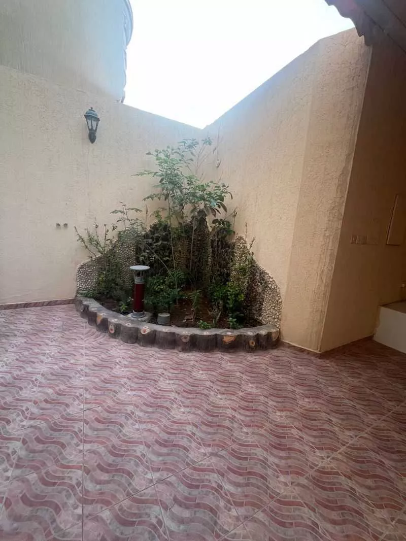 فيلا للإيجار في شارع وادي البطاح, حي الهدا, مدينة الرياض, منطقة الرياض 1 صورة