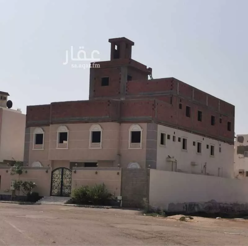 عمارة للبيع في شارع سليمان بن هشام, حي الكوثر, مدينة جدة, منطقة مكة المكرمة 1 صورة